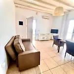 Δωμάτια σε οικογενειακή κατοικία Blue Ocean Amado Vila In Mykonos